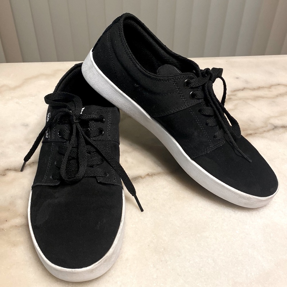 Supra Stacks II Men’s Black/Grey-White Shoes - 8 US Medium - Excellent Condition